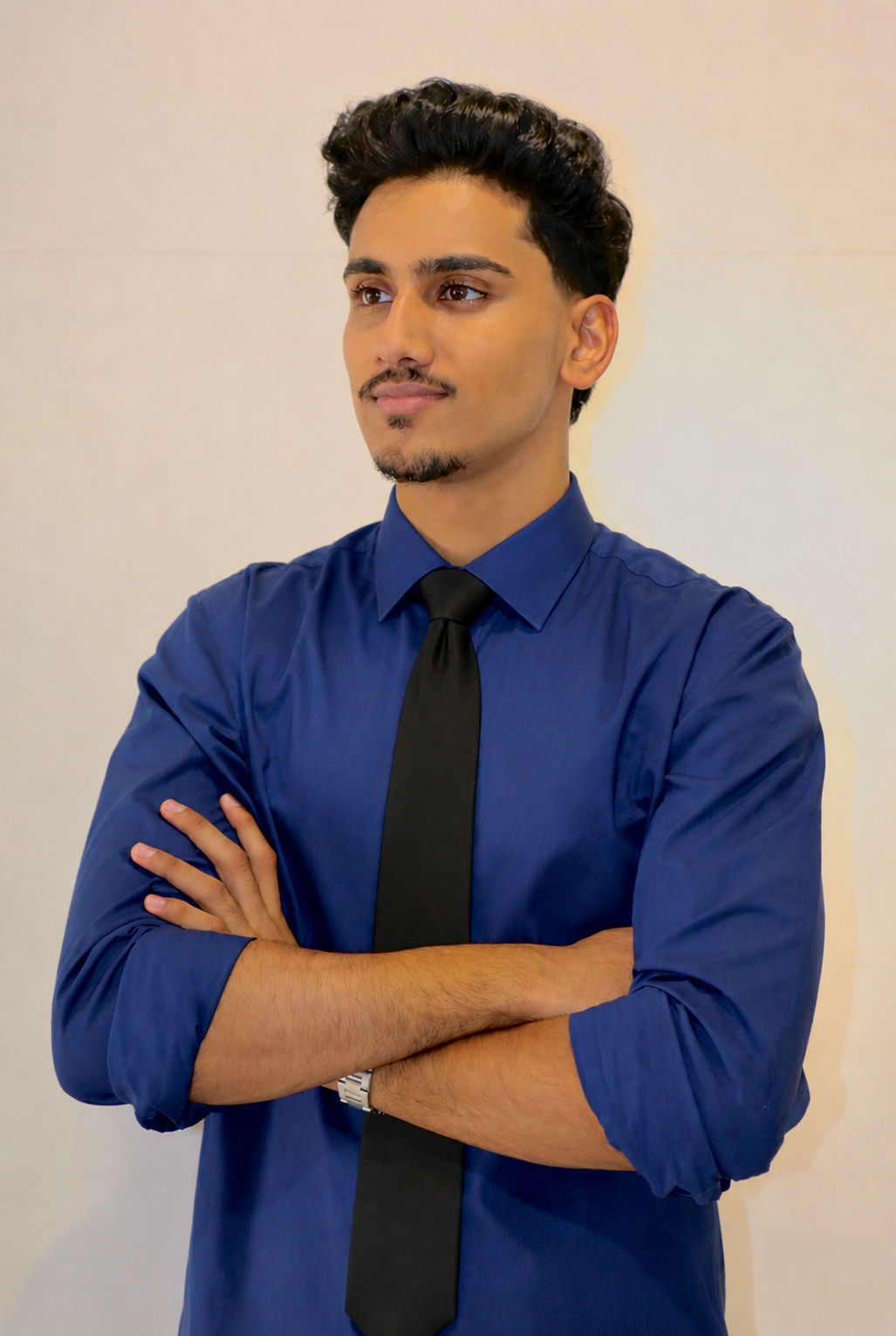Mitra Boga headshot